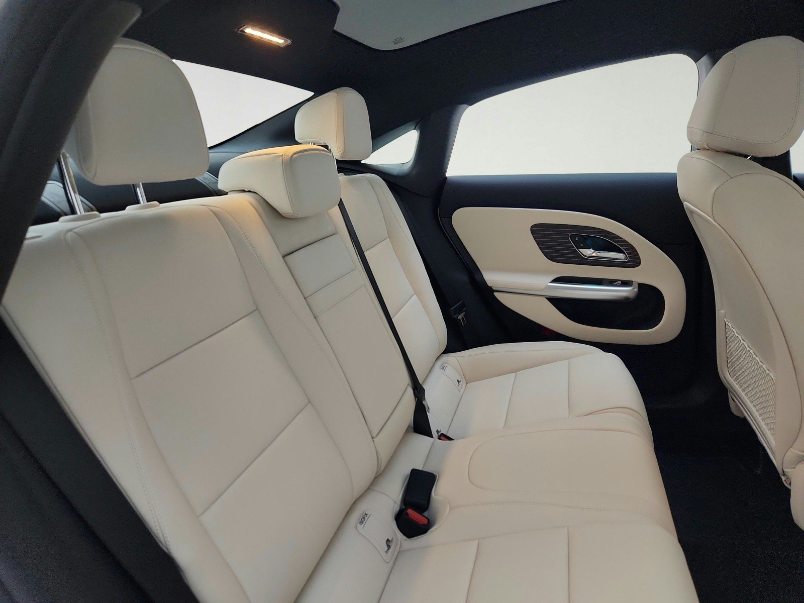 New 2027 Polar White Mercedes-Benz CLA 220 Hybrid image 26