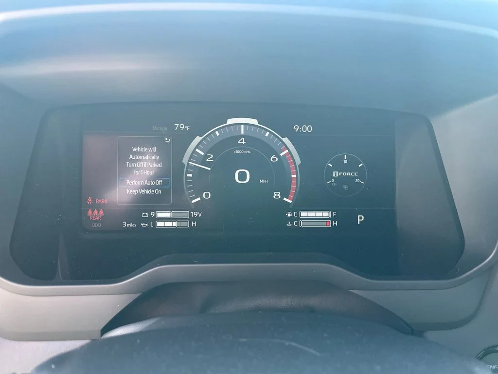 2026 Toyota Tundra Platinum - Photo 14
