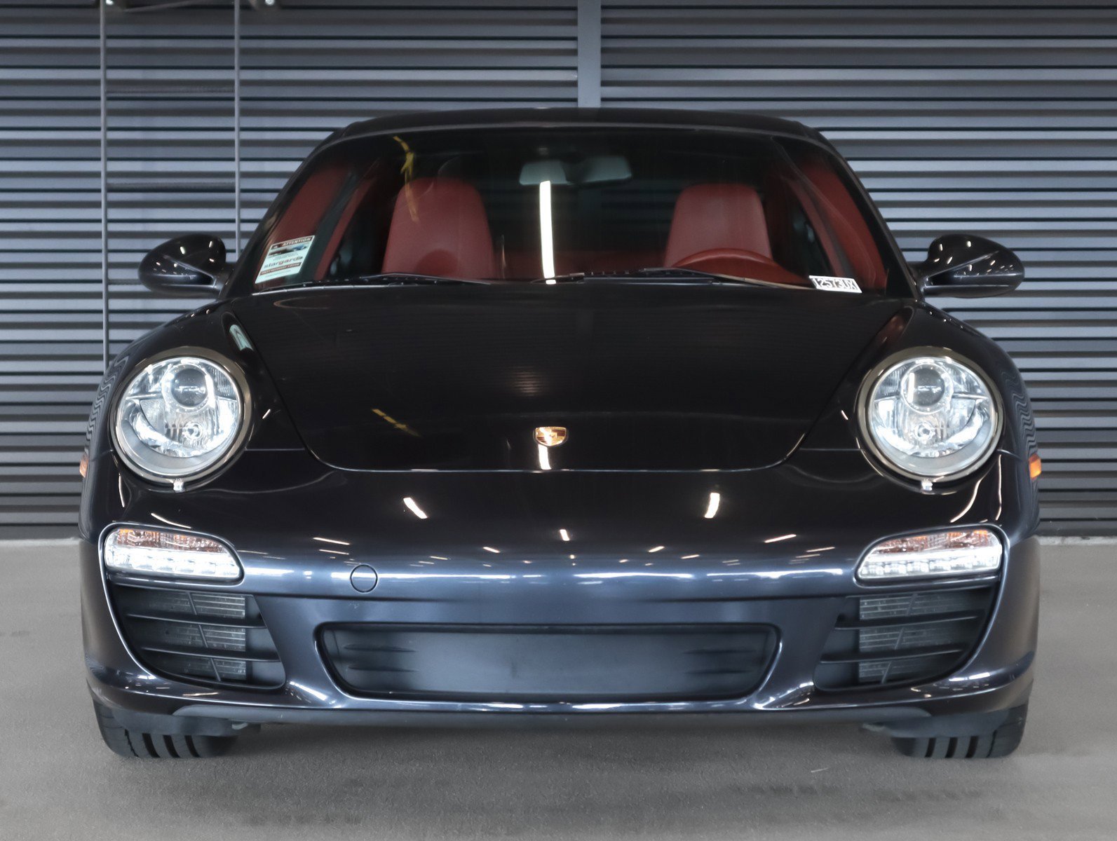 Used 2009 Atlas Grey Metallic Porsche Cpe Carrera w/PDK transmission image 8