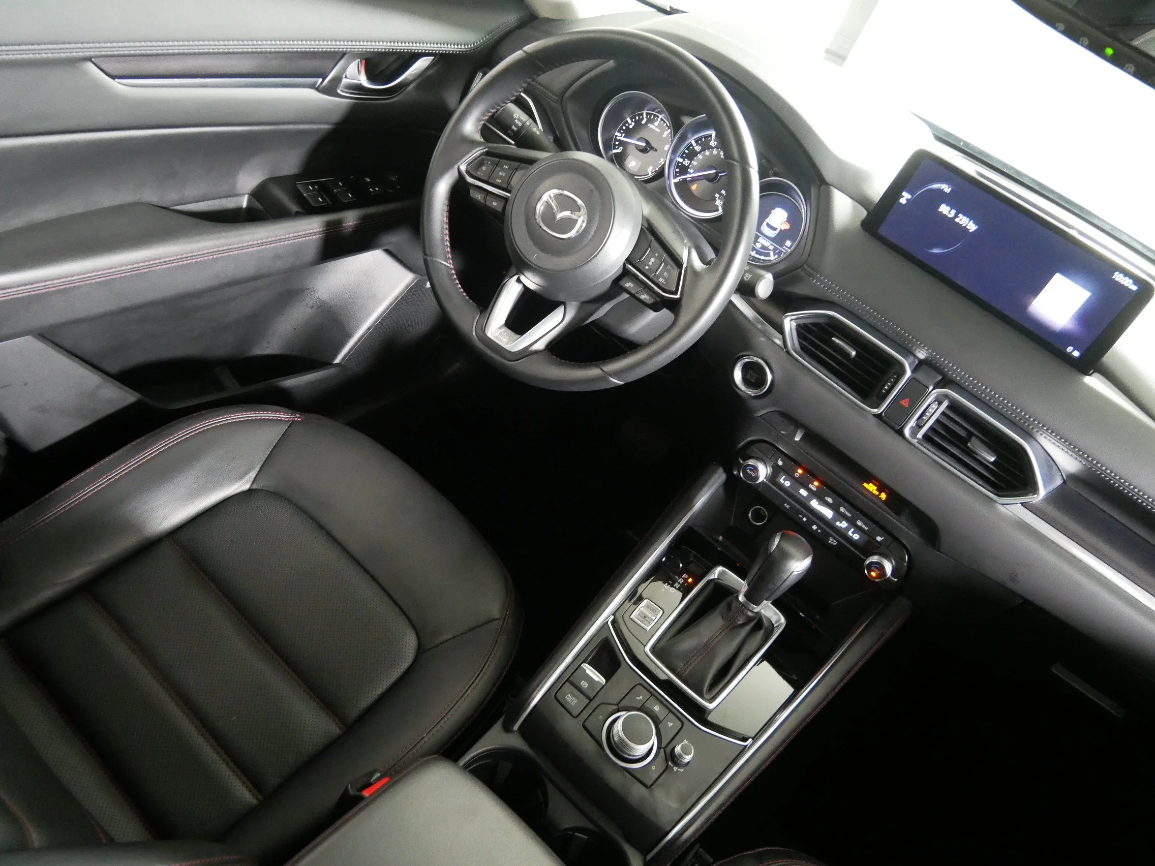 Used 2025 Polymetal Gray Metallic Mazda 2.5 S Carbon Edition image 9