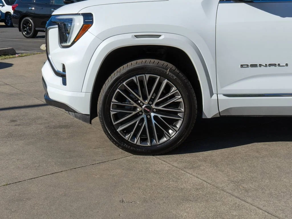 2026 GMC Terrain Denali - Photo 29