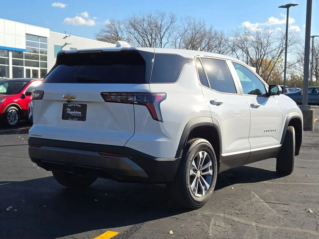2026 Chevrolet Equinox LT - Photo 12