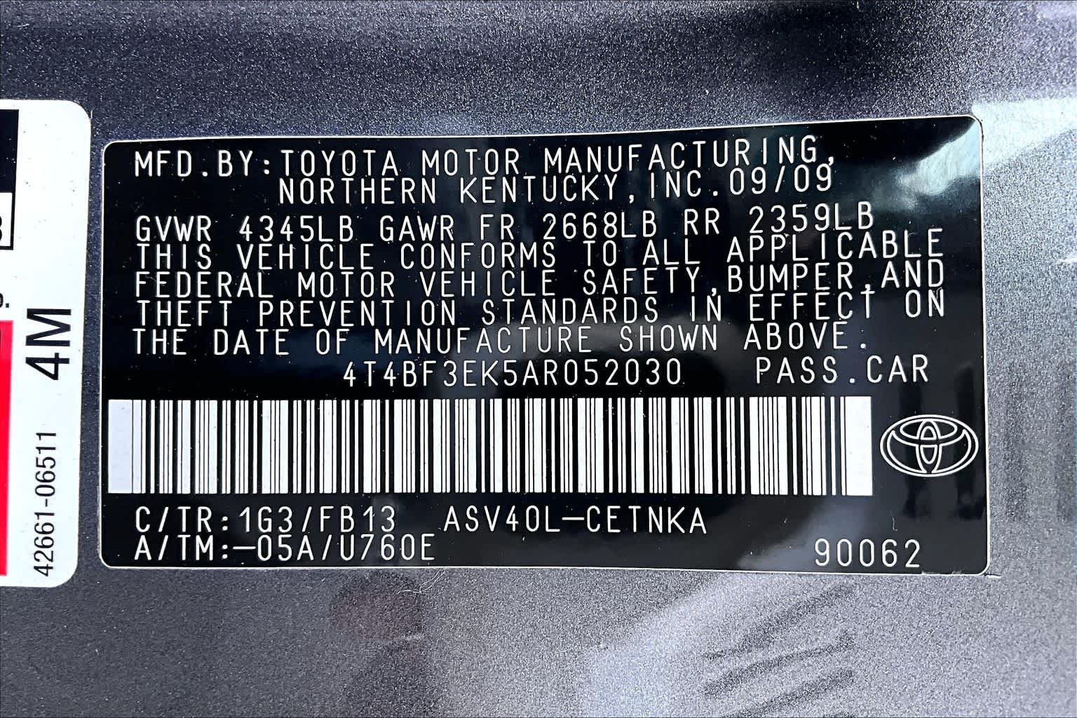Used 2010 Magnetic Gray Metallic Toyota LE image 35