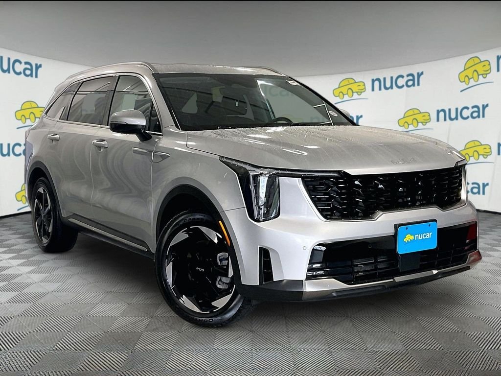 Used 2025 Silver Kia EX image 1