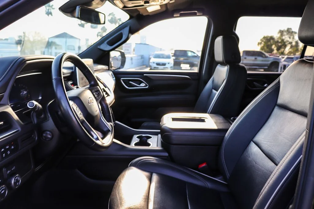 Used 2024 Black Chevrolet Premier image 19