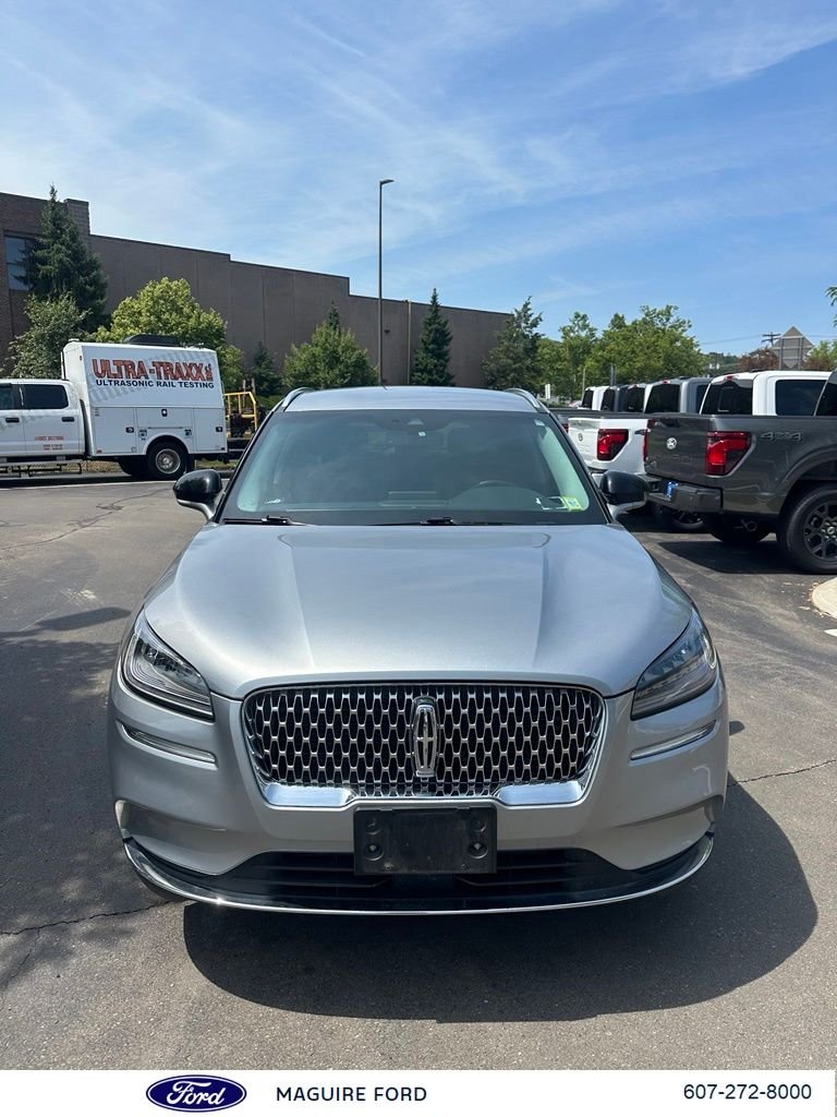 Used 2022 Silver Lincoln Standard image 2