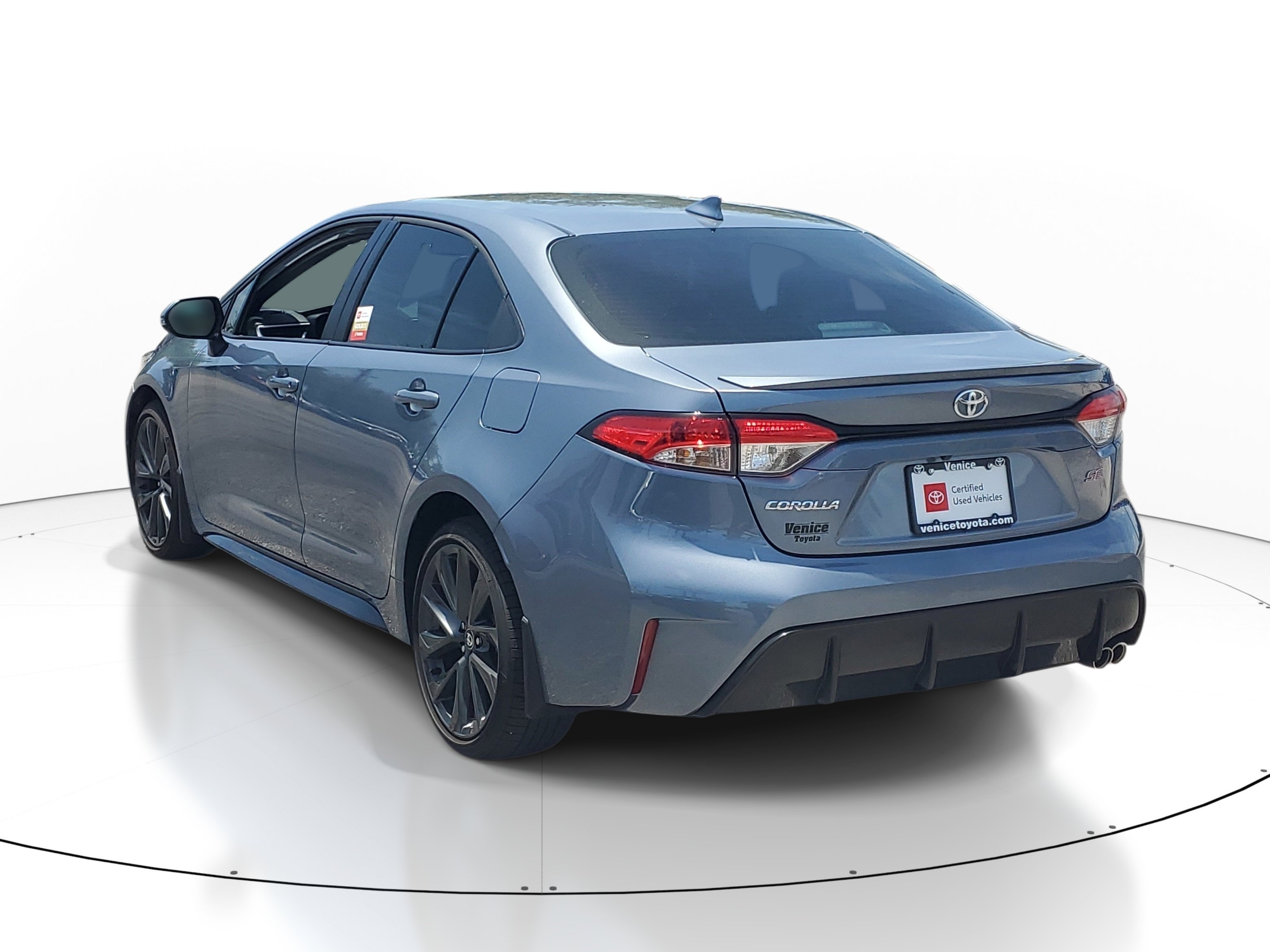 Used 2025 Celestite Toyota SE image 4