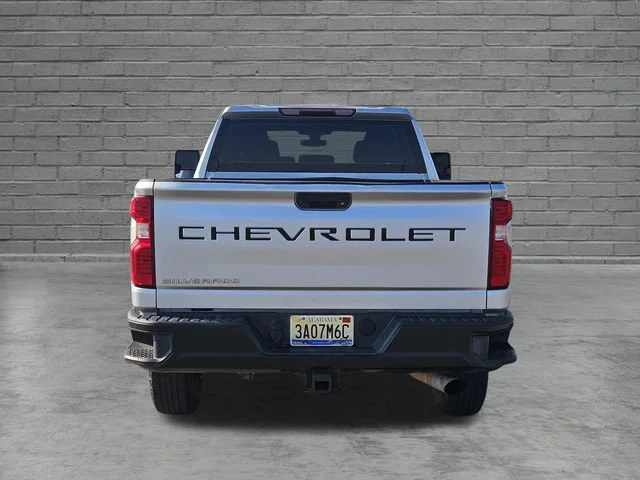 Used 2022 SILVER ICE METALLIC Chevrolet Work Truck image 4