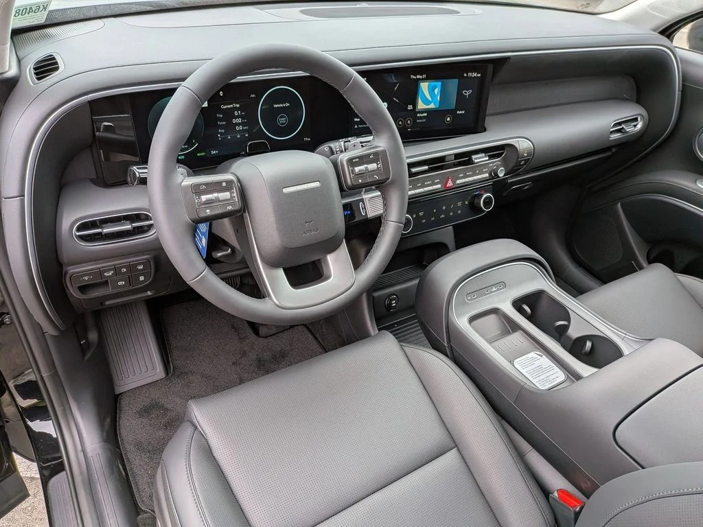 New 2026 Black Hyundai SEL image 10