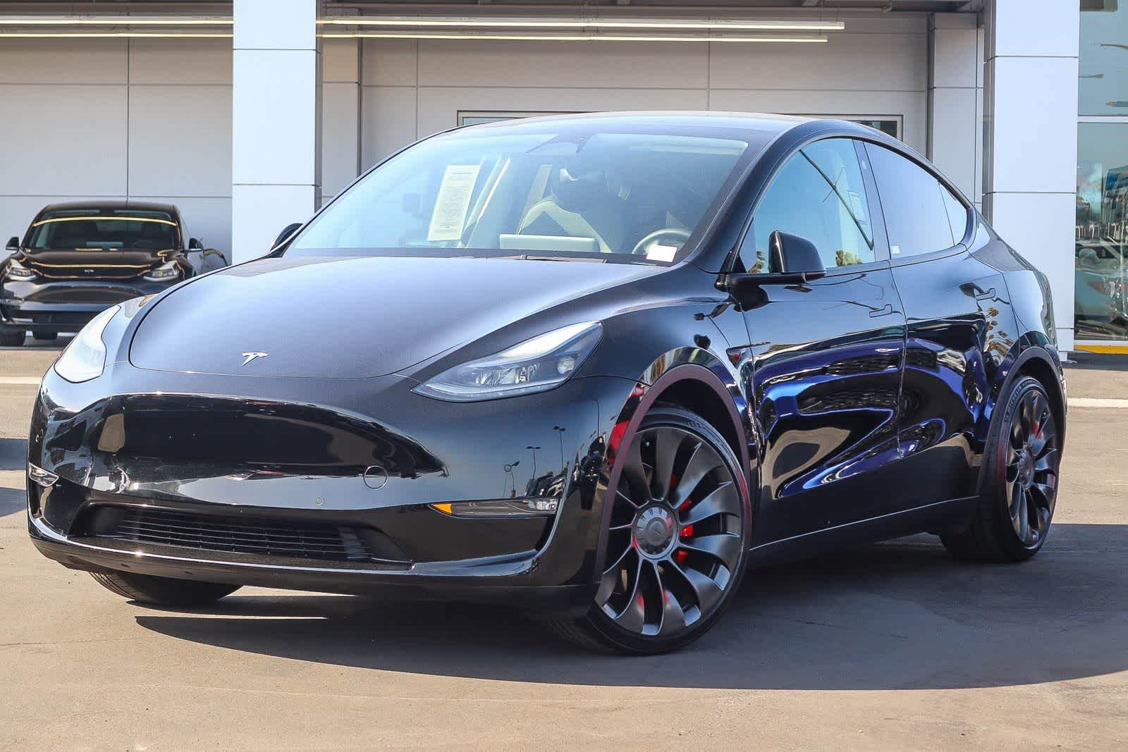 2022 Tesla Model Y Performance Dual Motor All-Wheel Drive's photo