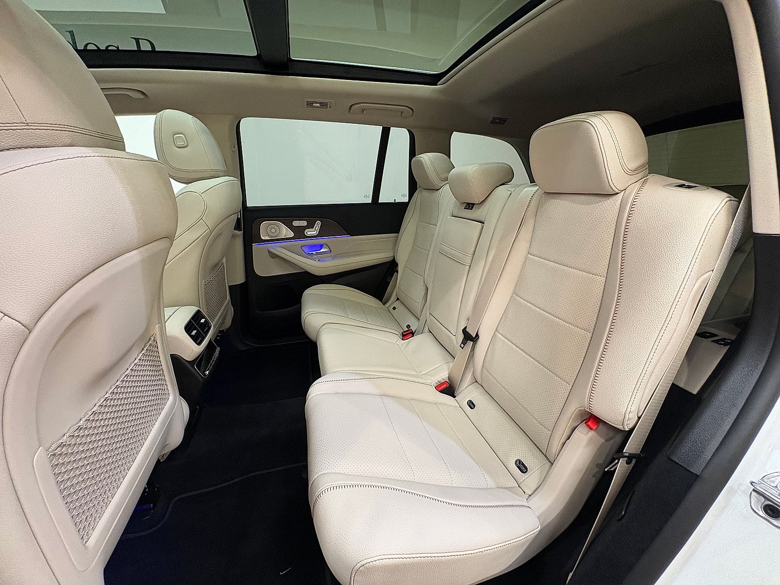 New 2027 Polar White Mercedes-Benz GLS 450 image 55