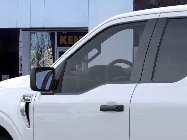 New 2026 Oxford White Ford XLT image 21