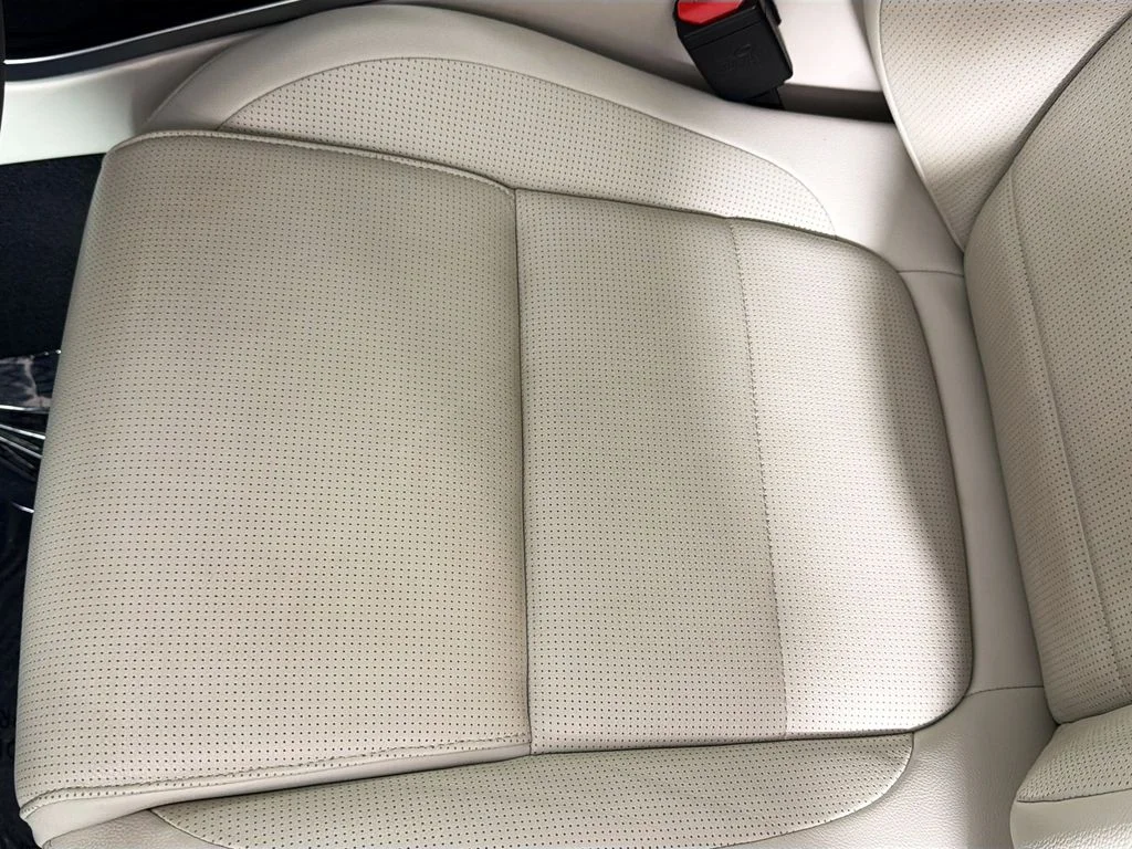 Used 2026 White Jaguar P250 R-Dynamic S image 20
