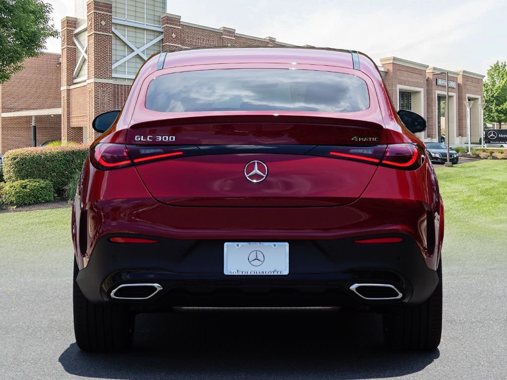 New 2026 MANUFAKTUR Patagonia Red Metallic Mercedes-Benz GLC 300 Coupe image 5
