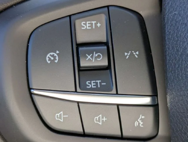 New 2026 Carbonized Gray Metallic Ford XLT image 24
