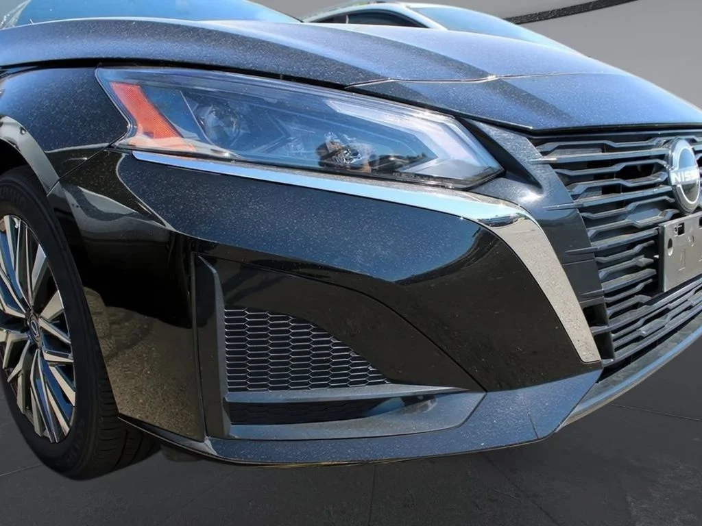 2025 Nissan Altima SV - Photo 10