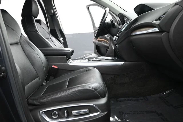 Used 2019 Gunmetal Metallic Acura 3.5L Technology Package image 21