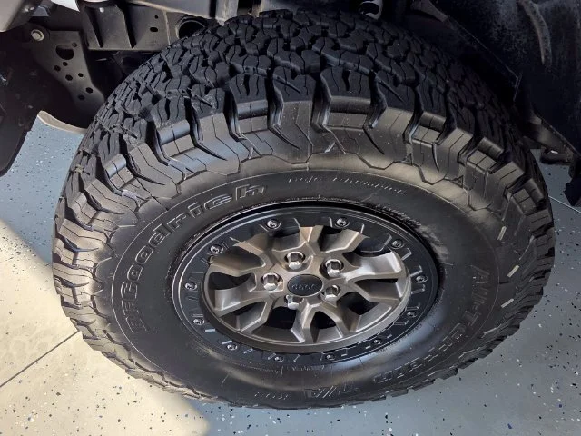 Used 2021 White Jeep Unlimited Rubicon 392 image 20