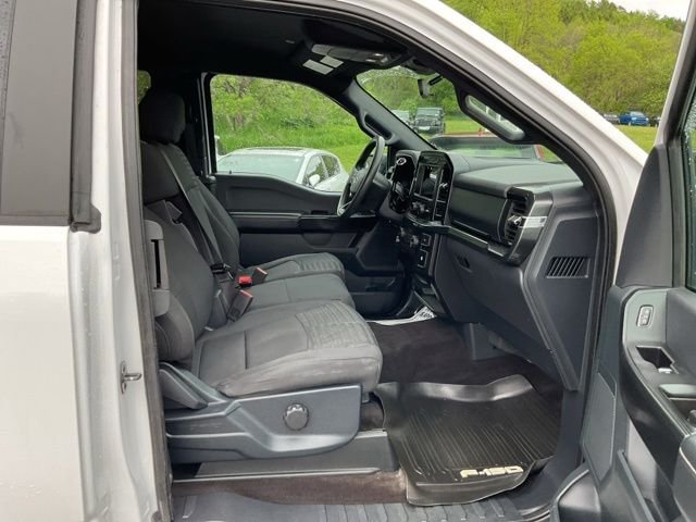 Used 2021 White Ford XL image 39