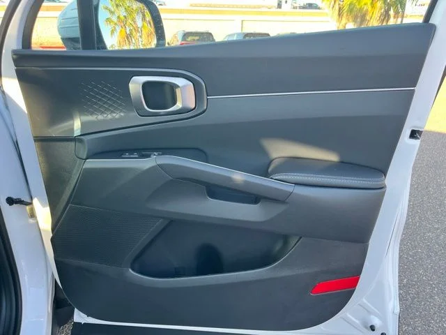 2026 Kia Sorento EX - Photo 25