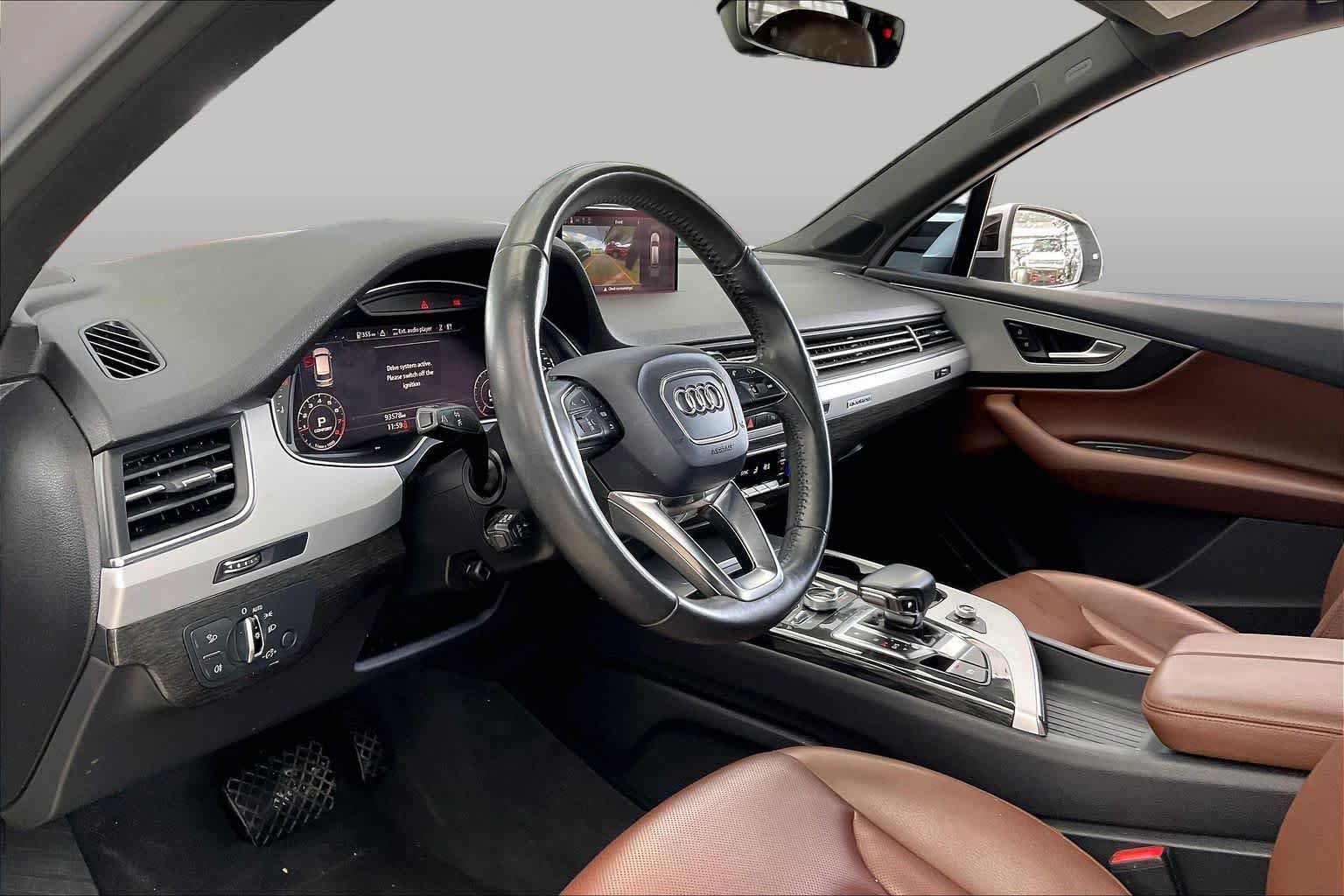 Used 2018 Florett Silver Metallic Audi Premium Plus image 18