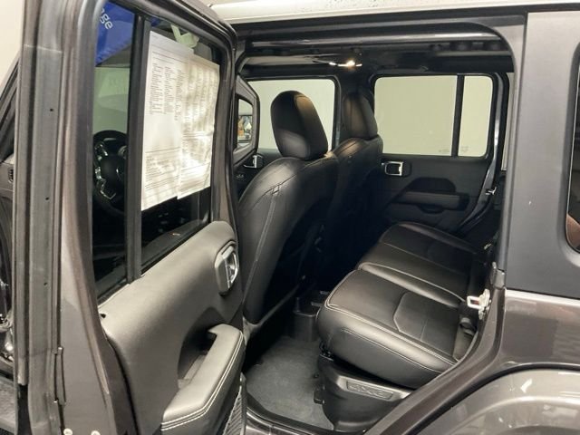 Certified Used 2022 Crystal Metallic Jeep Unlimited Sahara 4xe image 18