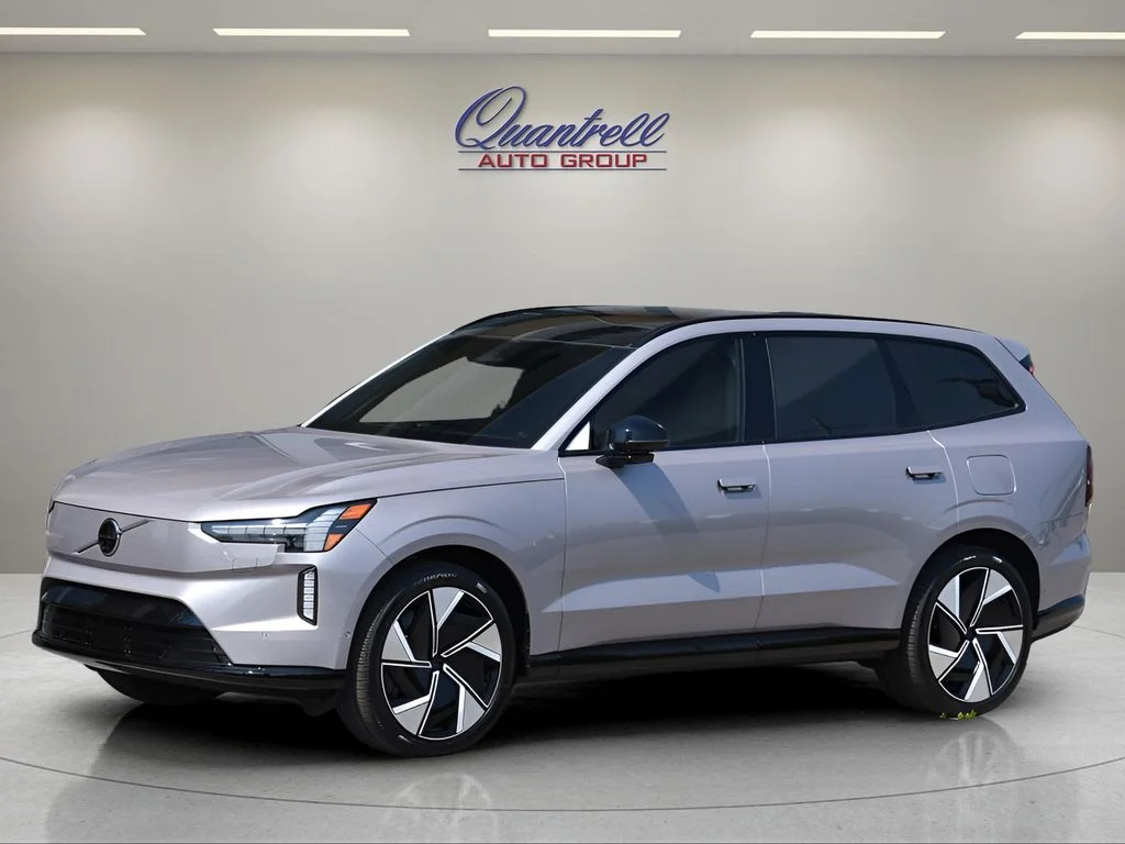 2026 Volvo EX90 Ultra - Photo 8