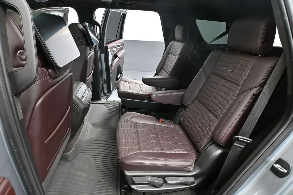 2024 Cadillac Escalade V-Series - Photo 34