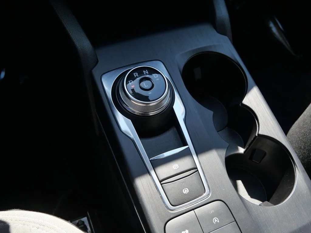 Certified Used 2022 White Ford SE image 26