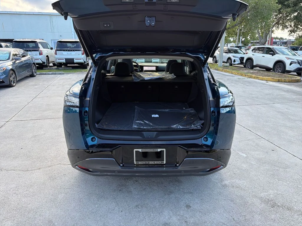 New 2026 Aurora Blue Pearl Metallic Nissan Platinum image 33