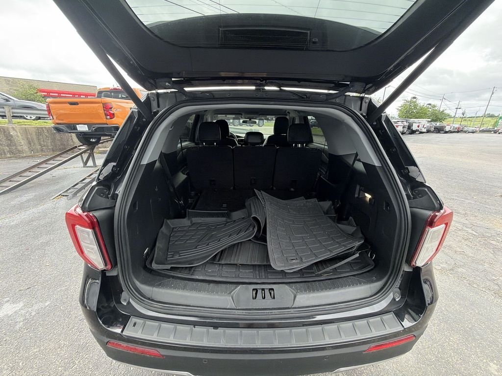 Used 2023 Black Ford XLT image 23