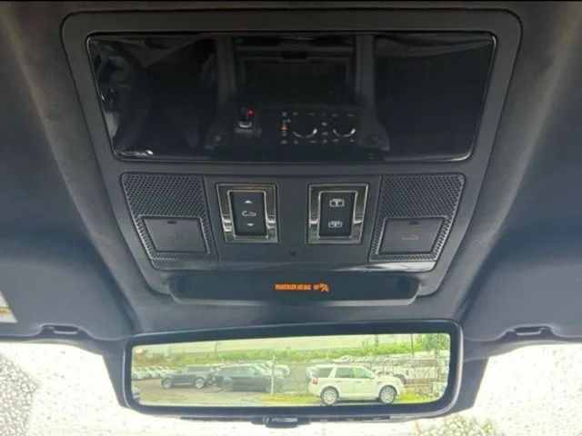New 2026 Narvik Black Land Rover OCTA Black image 31