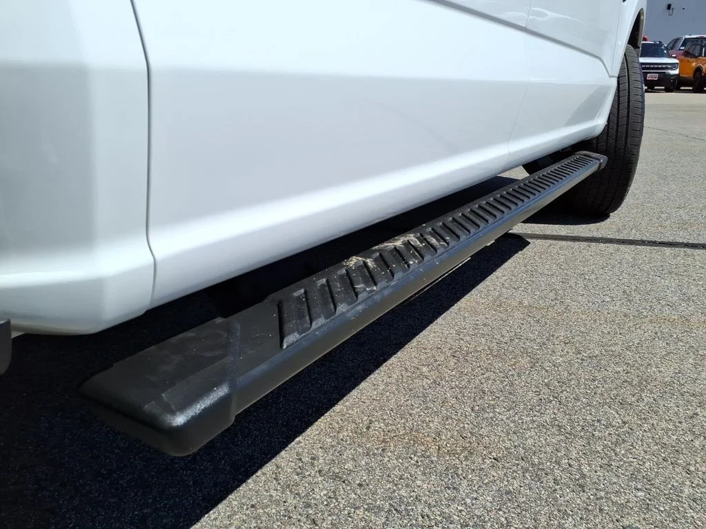 Used 2022 White Ford XLT image 8