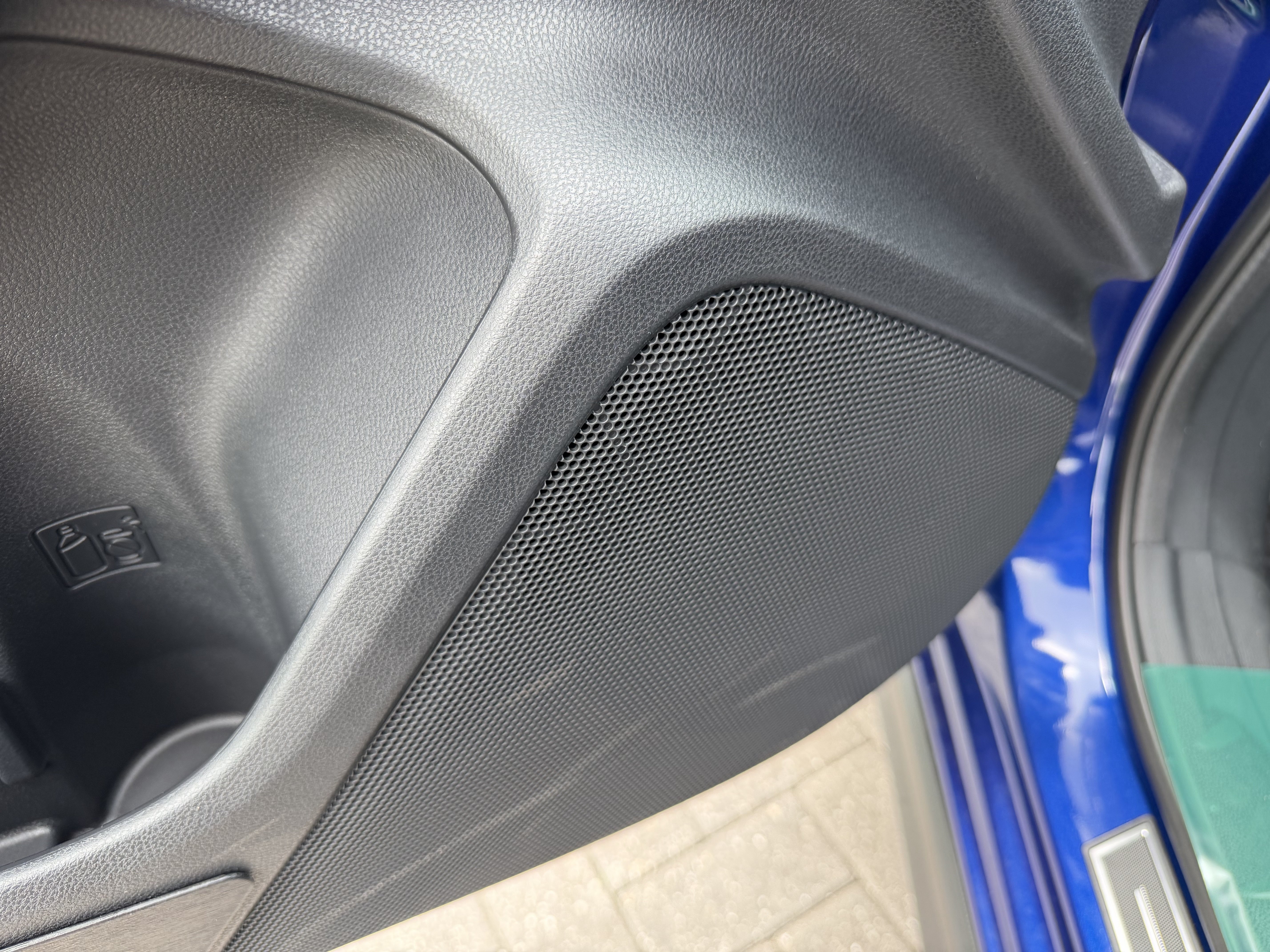 New 2026 SAPPHIRE BLUE PEARL Subaru Premium image 21