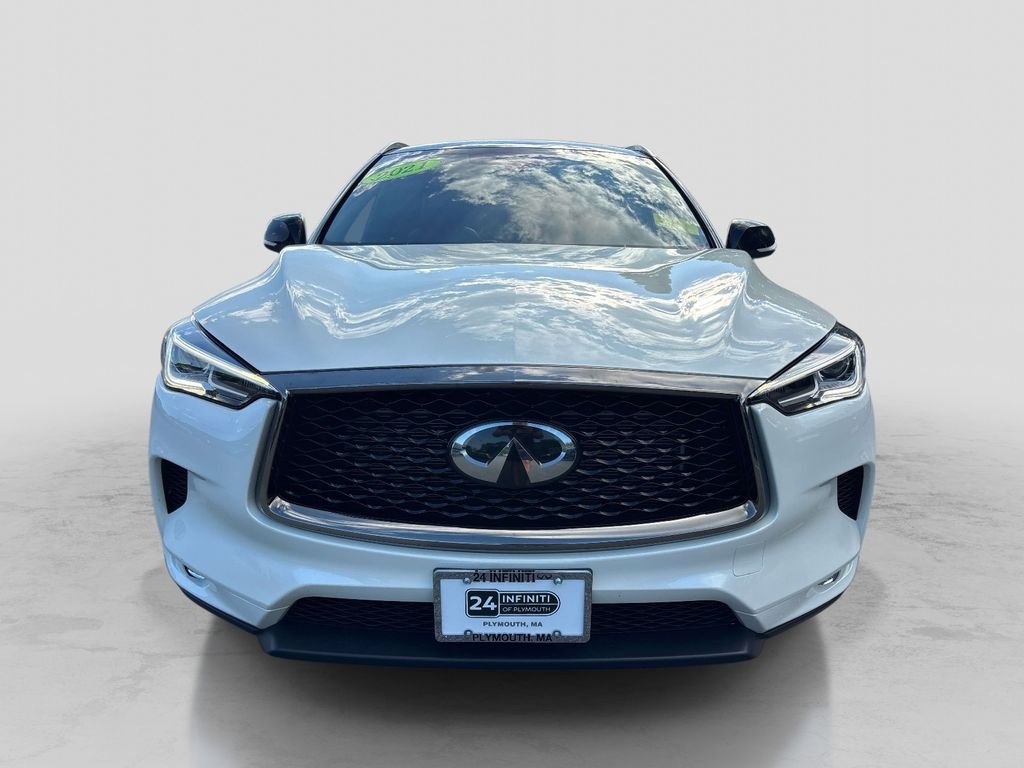 Used 2021 White INFINITI LUXE image 8