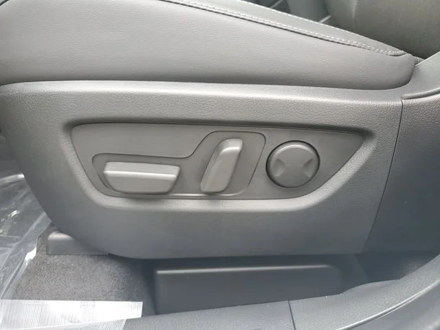 New 2026 Rhodium White Metallic Mazda 2.5 S Preferred AWD image 13