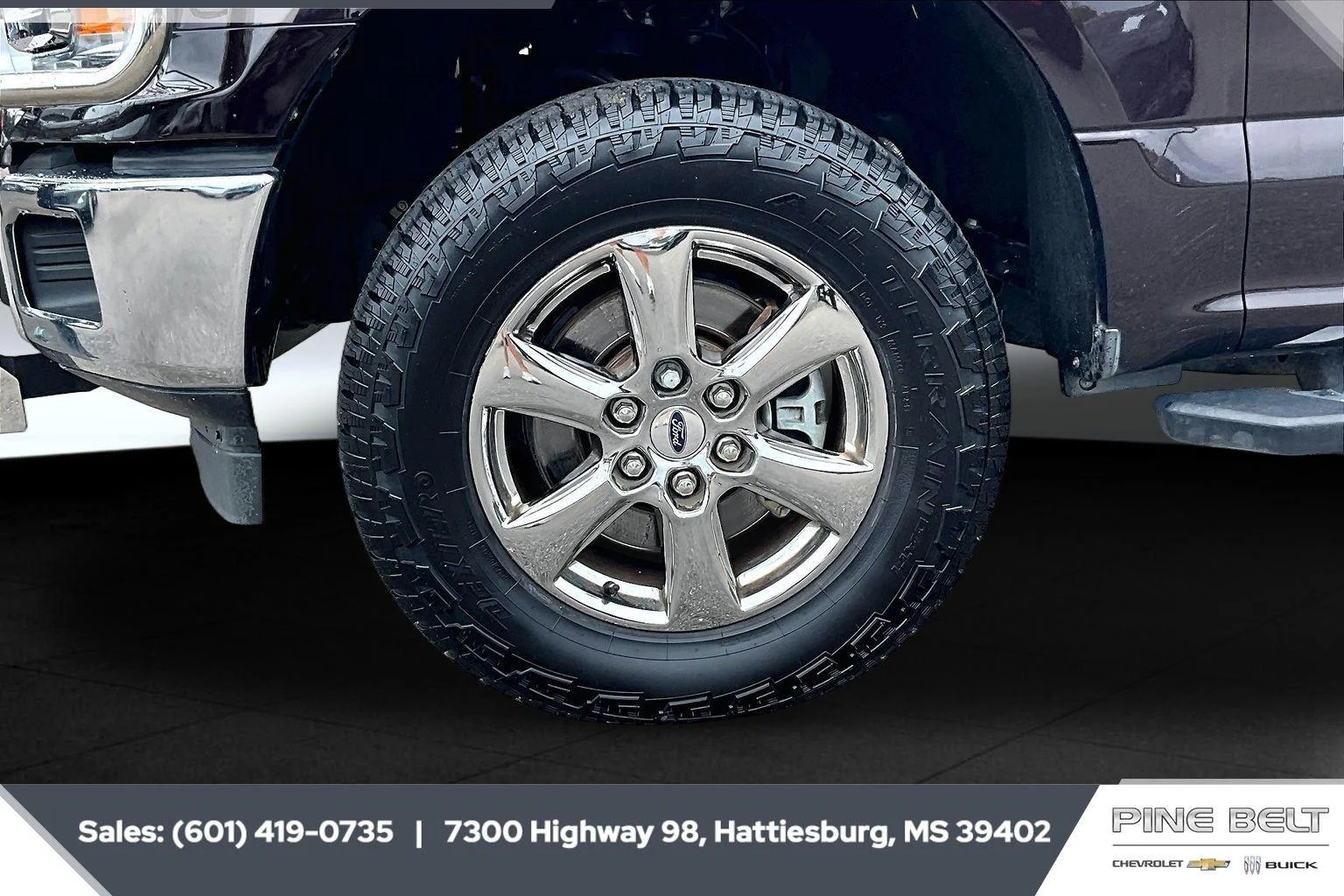 Used 2020 Magma Red Ford XLT image 8