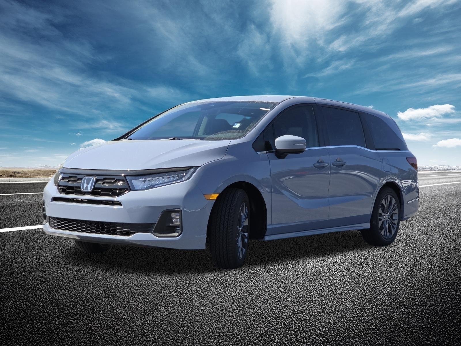 New 2026 Sonic Gray Pearl Honda Touring image 5