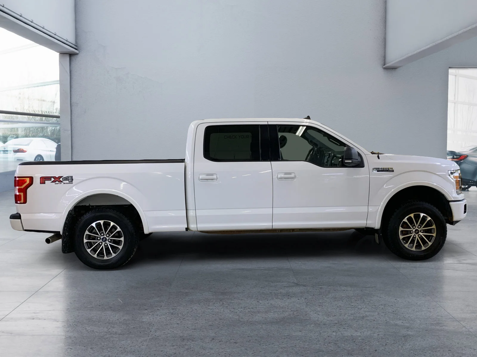Used 2019 White Ford XLT image 6