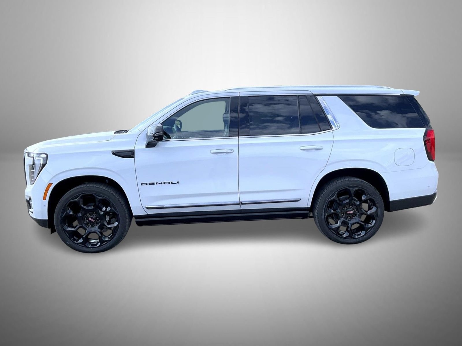 New 2026 Glacier White Tricoat GMC Denali Ultimate image 8