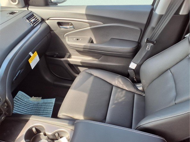 New 2026 Solar Silver Metallic Honda RTL AWD image 14