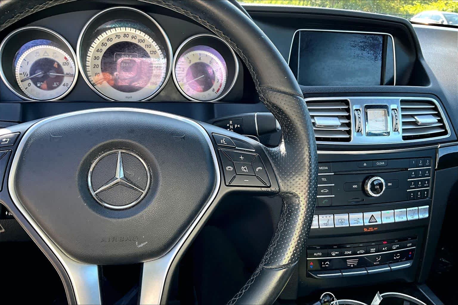 Used 2017 Black Mercedes-Benz E 400 image 24