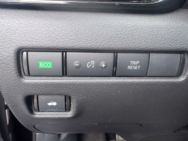 Used 2020 Super Black Nissan SV image 11