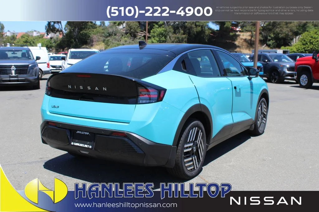 New 2026 Seabreeze Blue Pearl / Super Black Two-tone Nissan SV+ image 7