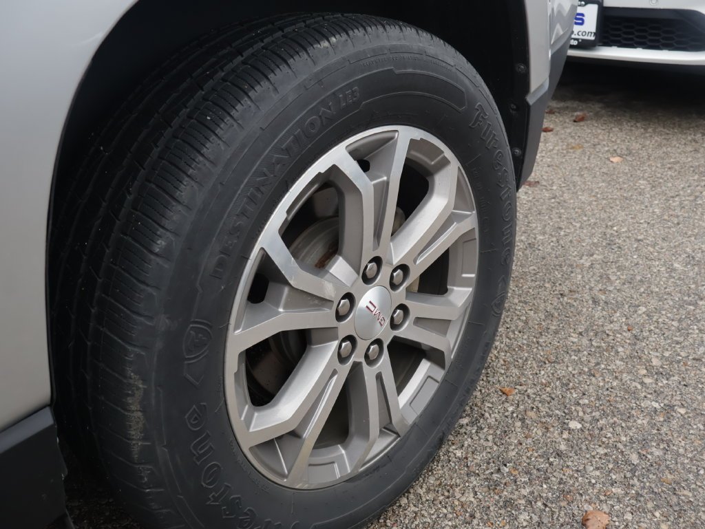 Used 2015 Silver GMC SLT-2 image 20