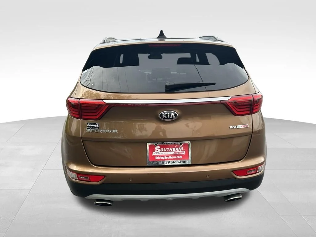 Used 2018 Brown Kia SX image 7