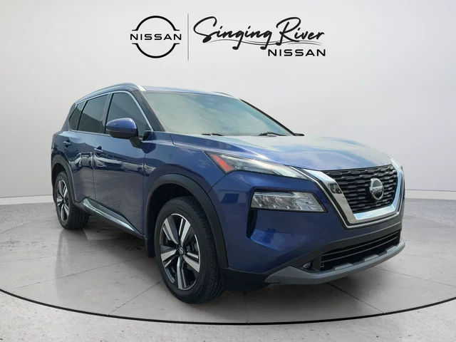 Used 2021 Blue Nissan SL image 1
