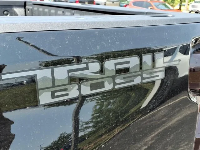 New 2026 Black Chevrolet LT image 18