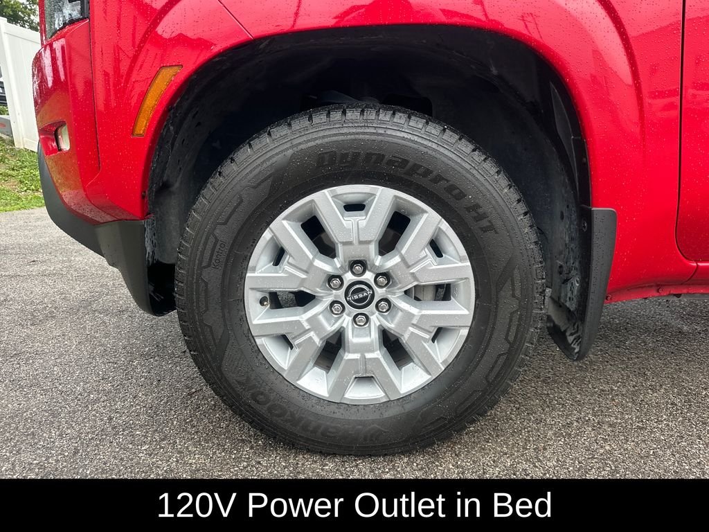 Used 2022 Red Nissan SV image 13