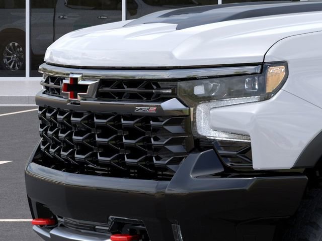 New 2026 Summit White Chevrolet ZR2 image 13